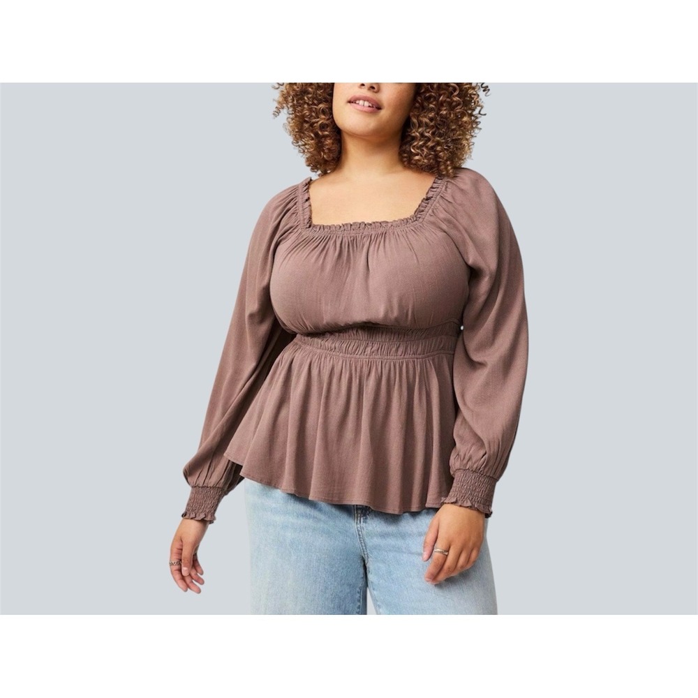 Torrid Top Womens 2 2X Blouson Smocked Peasant Boho Neutral Soft Girl Romantic